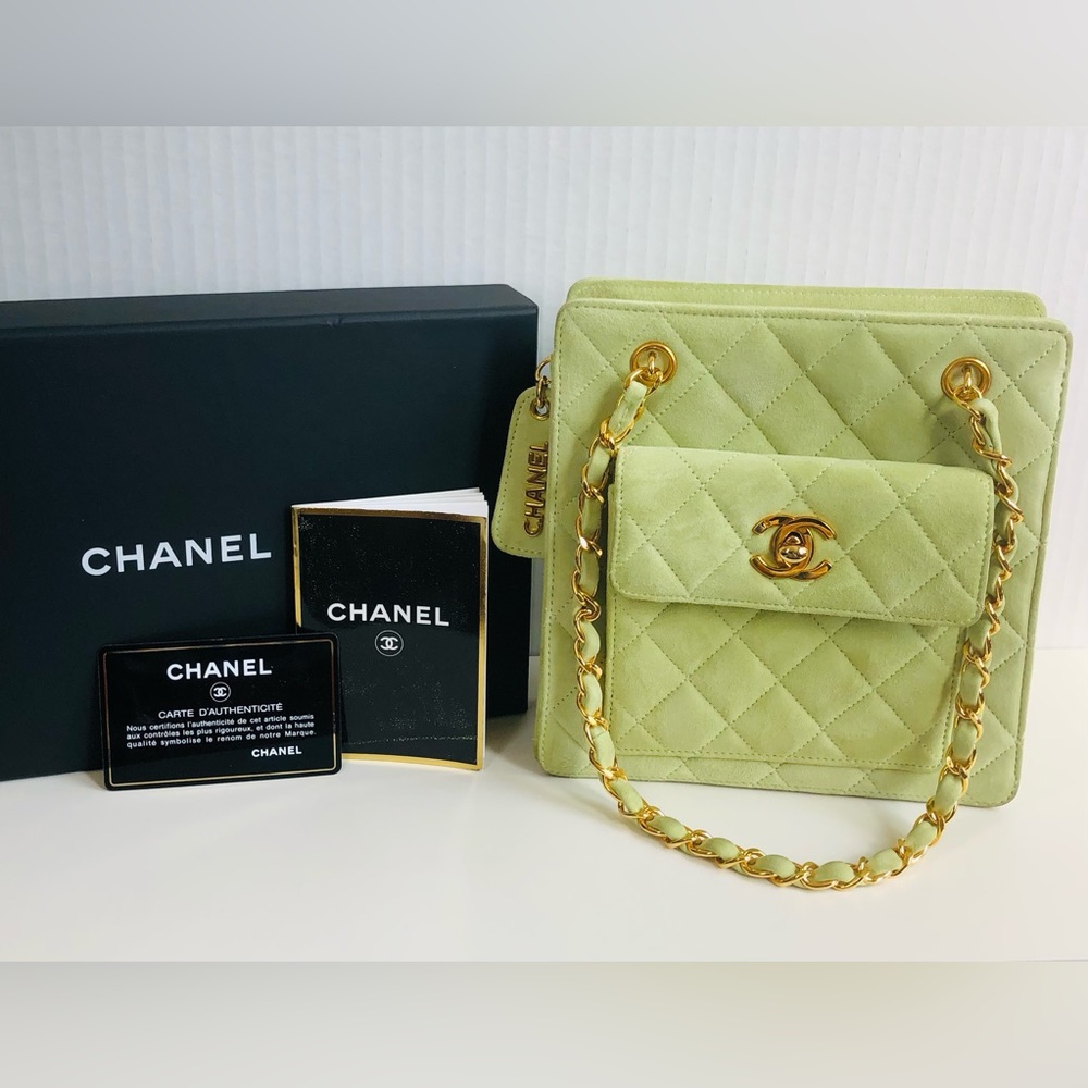 Vintage Chanel Matelesse CC Turn-Lock Quilted Sueded Tote COA Authentic 14K Gold